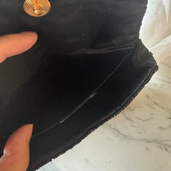 VINTAGE BLACK BEADED EVENING BAG CLUTCH MADE IN FRANCE 'ALBRO' - Picture 13 of 15